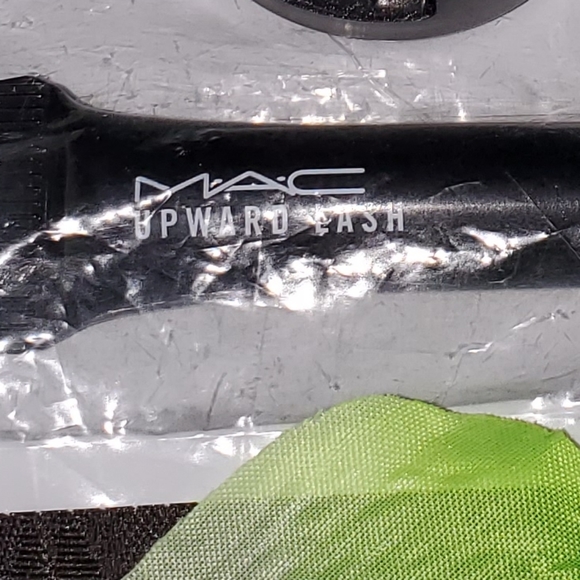 🇮🇪St. Patrick's Day MAC Emerald Green Eyeshadow Bundle 🇮🇪 - Picture 5 of 6